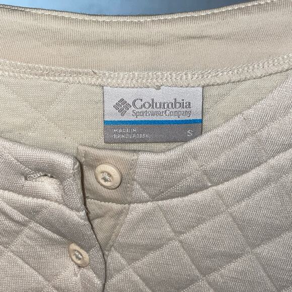 Columbia Women's Hart Mountain Quilted Crewneck Top - Chalk Small $90 - Picture 6 of 8